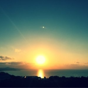 沖縄の夕日の風景
